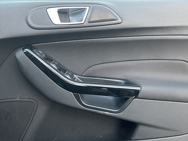 Used Ford Fiesta 2016 for sale - 77149339: Photo 22