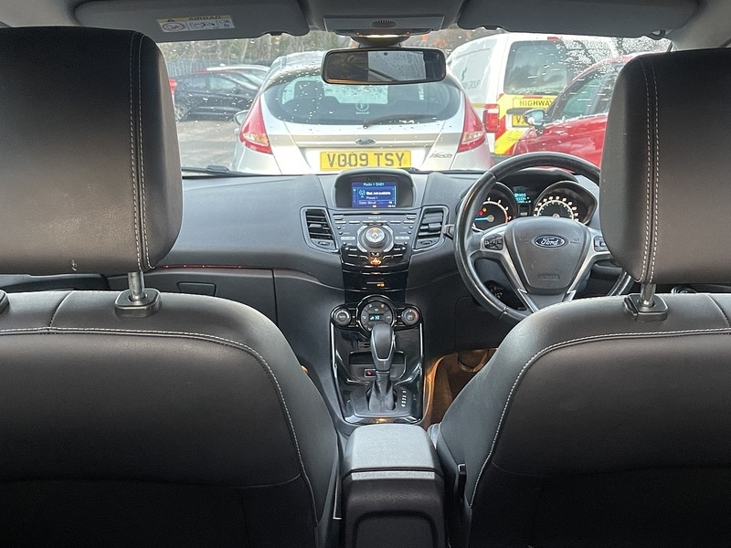 Used Ford Fiesta 2016 for sale - 77149339: Photo 38