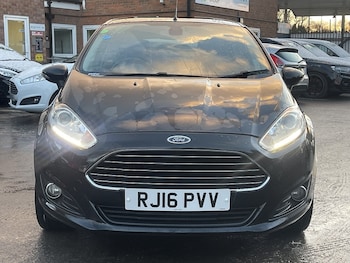 Used Ford Fiesta 2016 for sale - 77149339: Photo