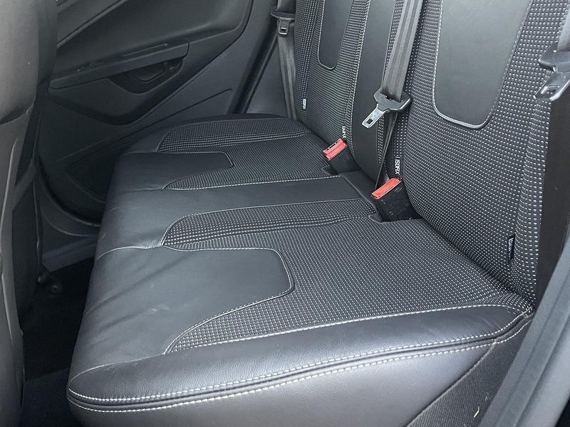 Used Ford Fiesta 2016 for sale - 77149339: Photo 43