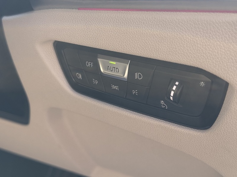 Used BMW i4 2023 for sale - 77765883: Photo 30