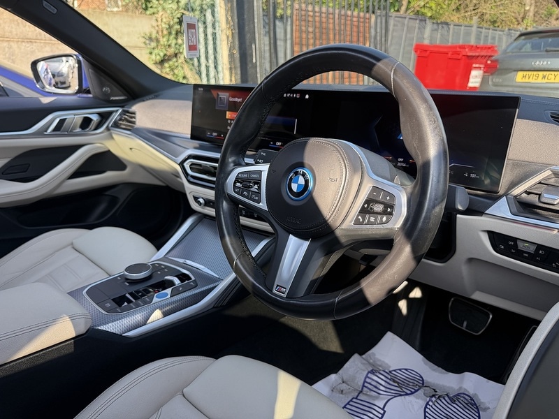 Used BMW i4 2023 for sale - 77765883: Photo 45