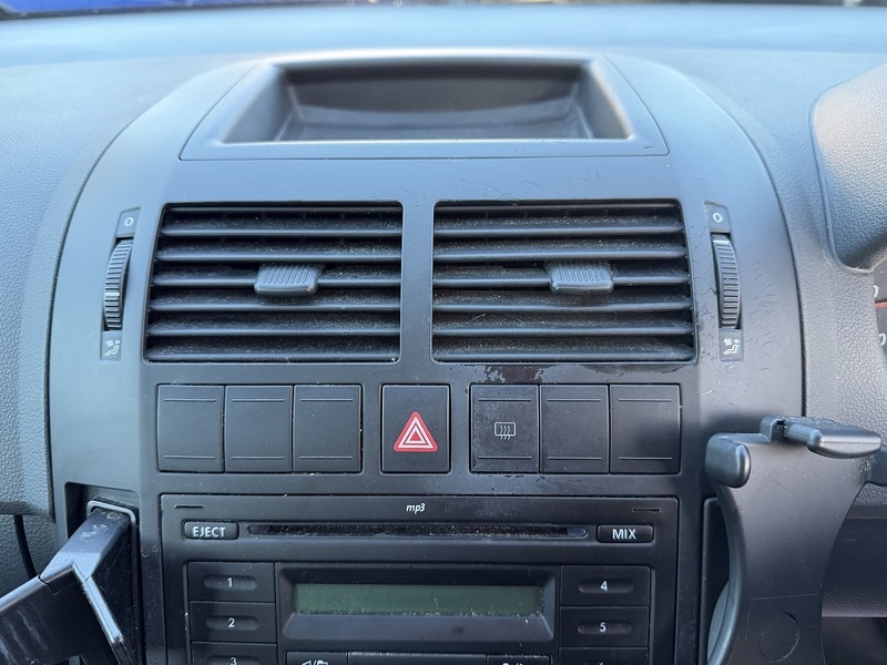 Used Volkswagen Polo 2008 for sale - 77149331: Photo 20