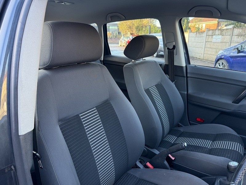 Used Volkswagen Polo 2008 for sale - 77149331: Photo 28