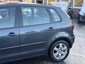 Used Volkswagen Polo 2008 for sale - 77149331: Photo