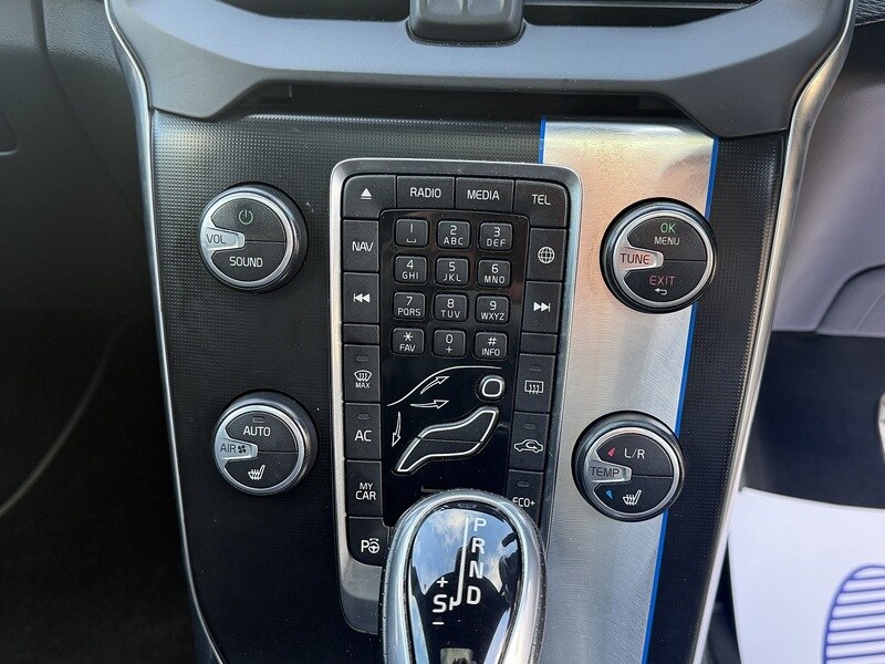 Used Volvo V40 2016 for sale - 78139786: Photo 47