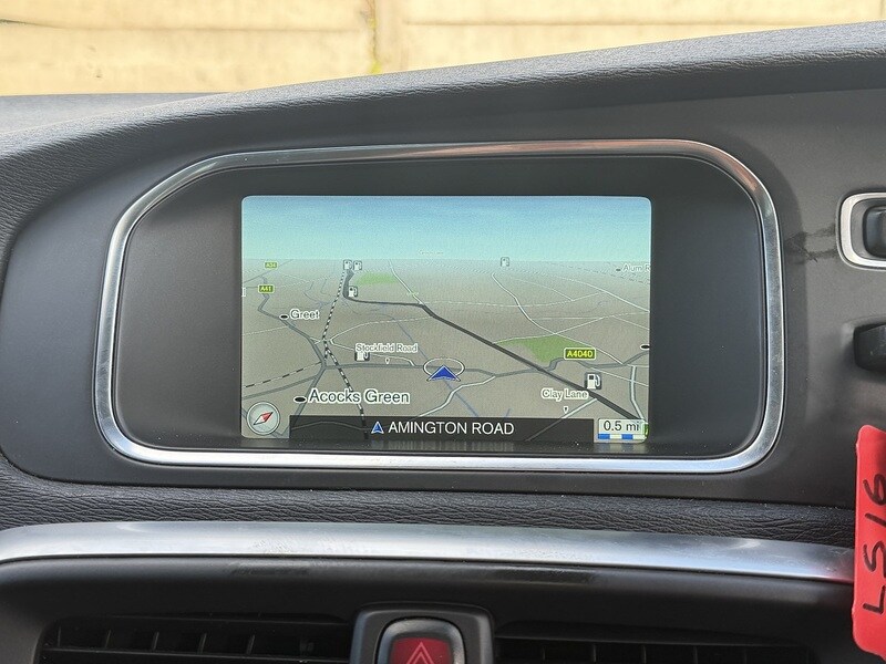 Used Volvo V40 2016 for sale - 78139786: Photo 64