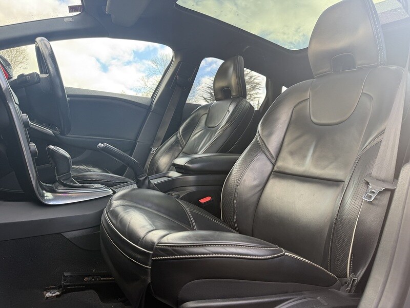 Used Volvo V40 2016 for sale - 78139786: Photo 68