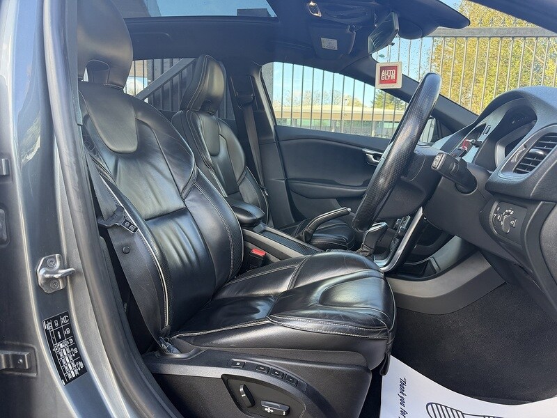 Used Volvo V40 2016 for sale - 78139786: Photo 76