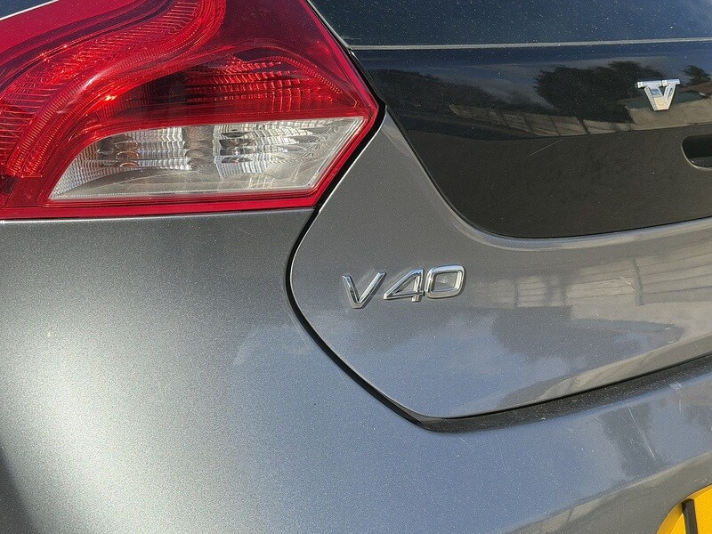 Used Volvo V40 2016 for sale - 78139786: Photo 80