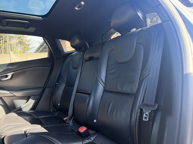 Used Volvo V40 2016 for sale - 78139786: Photo 87