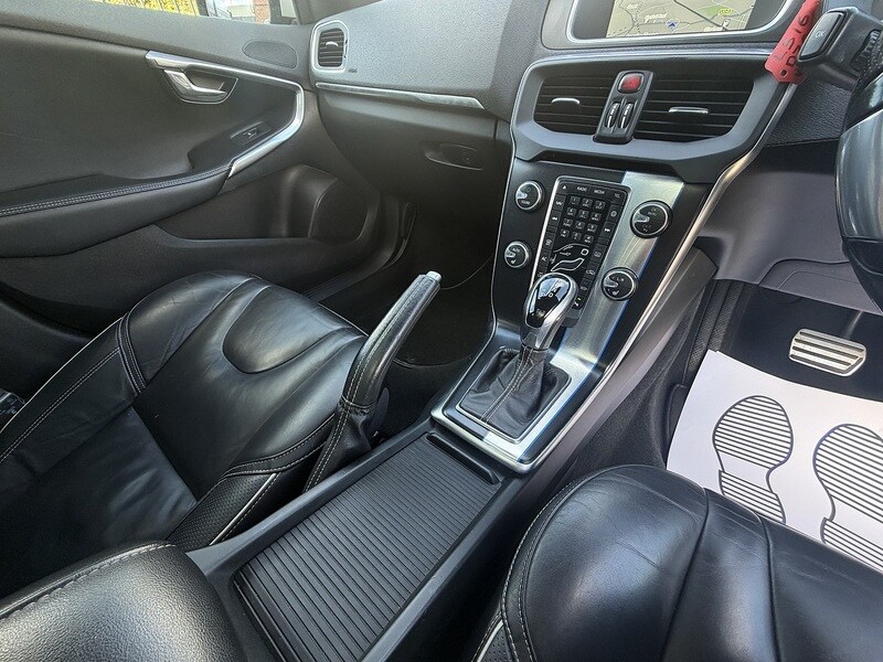 Used Volvo V40 2016 for sale - 78139786: Photo 93