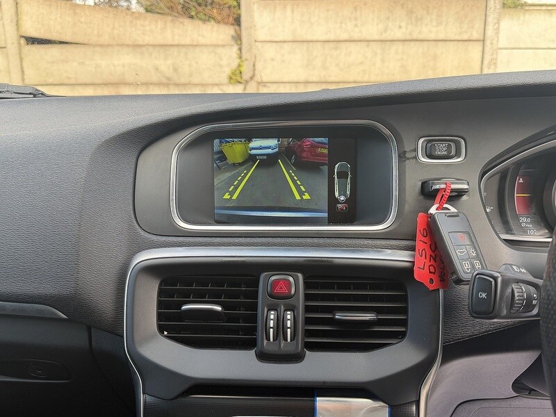 Used Volvo V40 2016 for sale - 78139786: Photo 95