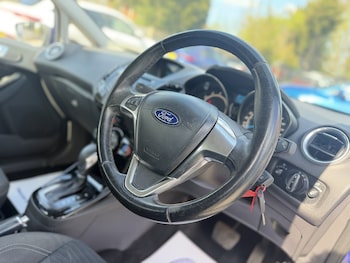Used Ford Fiesta 2014 for sale - 78713996: Photo