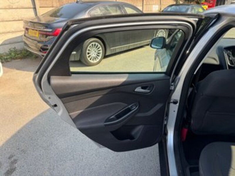 Used Ford Focus for sale - 77577911: Photo 16