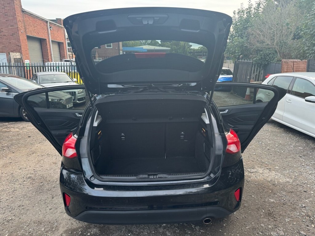 Used Ford Focus 2019 for sale - 76256156: Photo 16