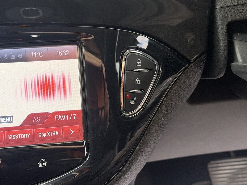 Used Vauxhall Corsa 2015 for sale - 78154625: Photo 38