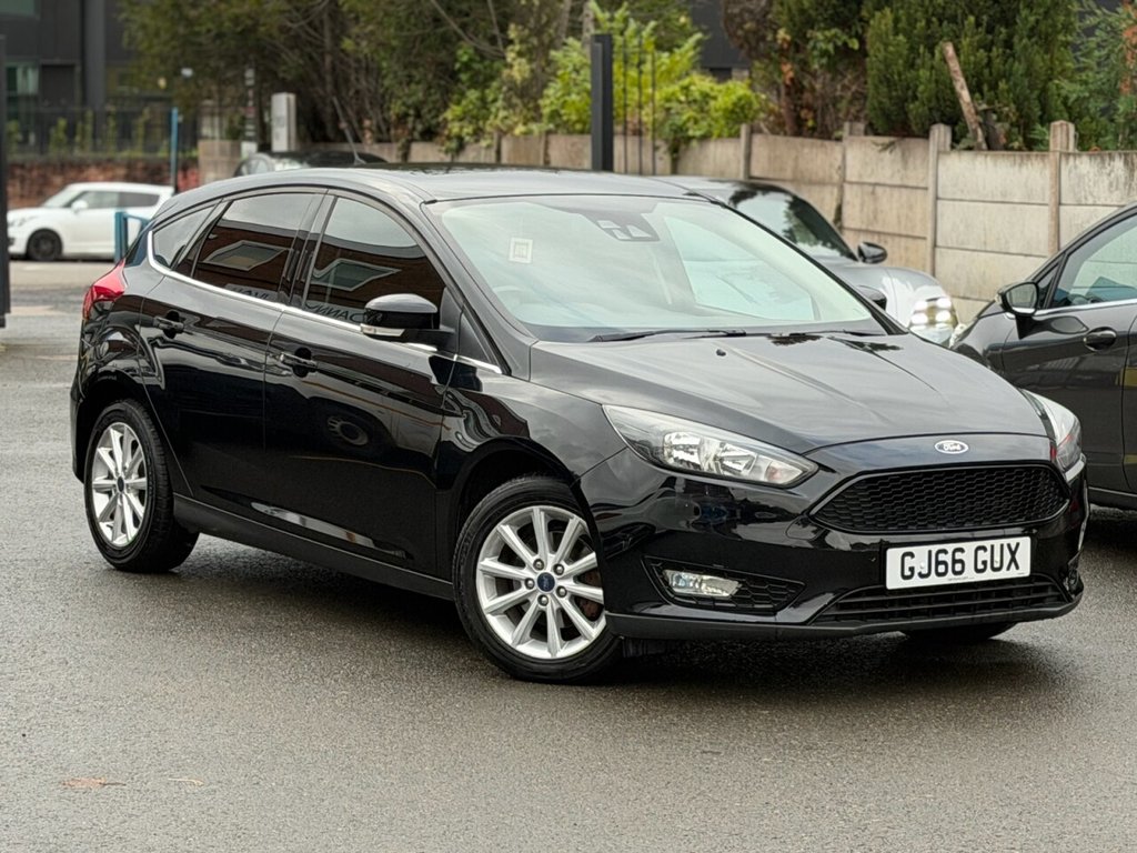 Used Ford Focus 2016 for sale - 76552080: Photo 1