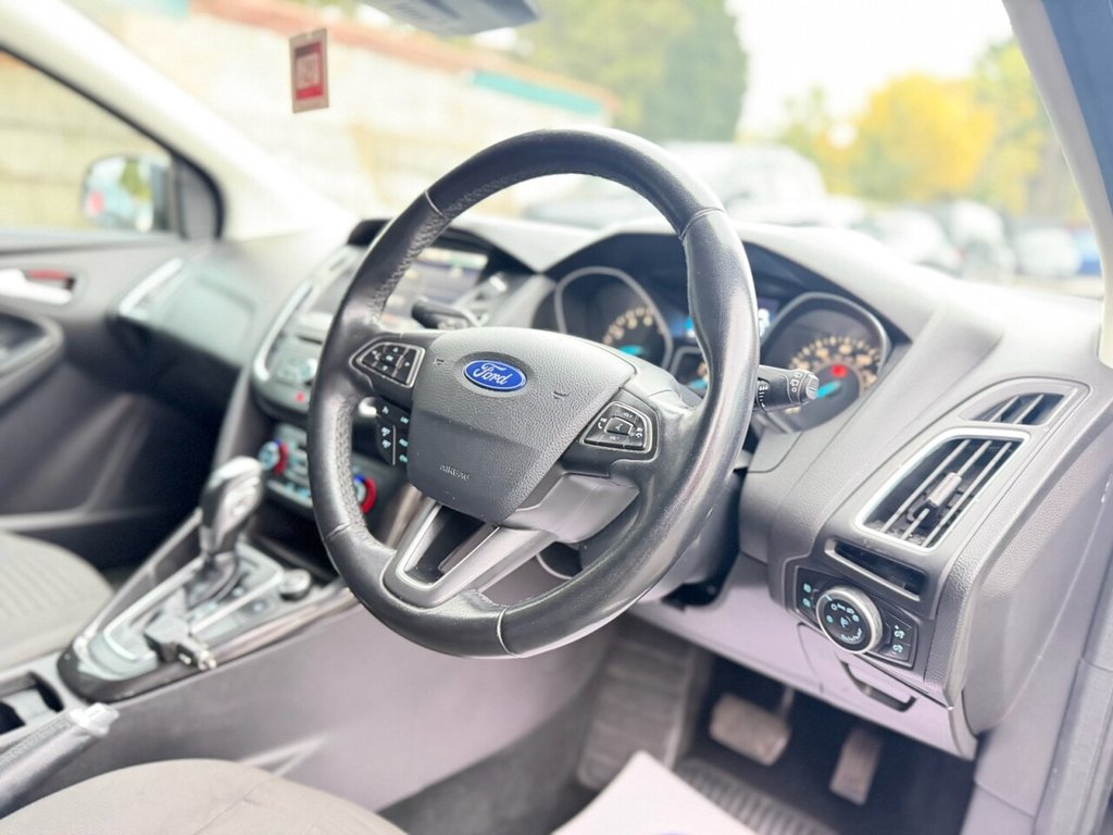 Used Ford Focus 2016 for sale - 76552080: Photo 3