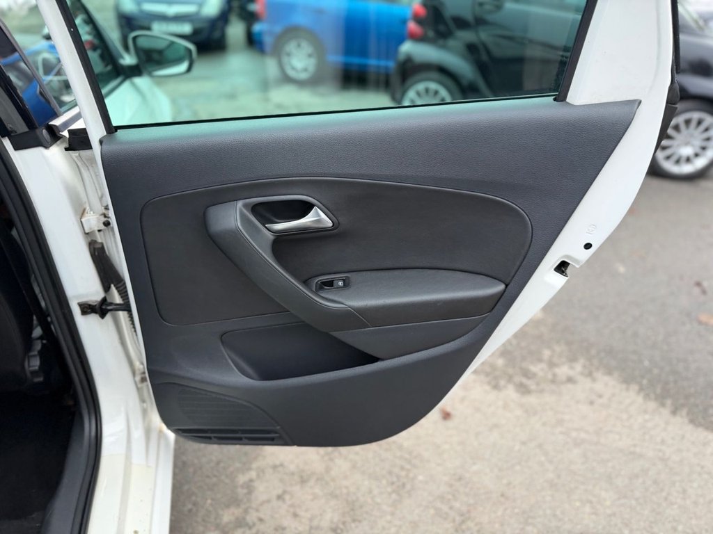 Used Volkswagen Polo 2013 for sale - 76711424: Photo 15