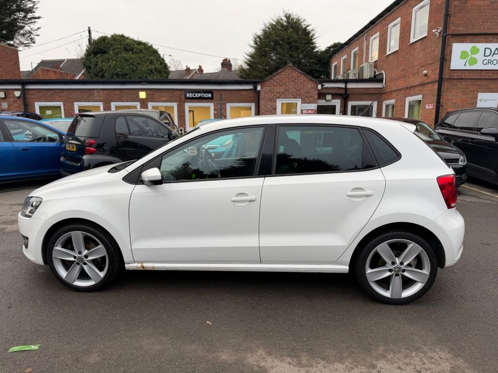 Used Volkswagen Polo 2013 for sale - 76711424: Photo 8