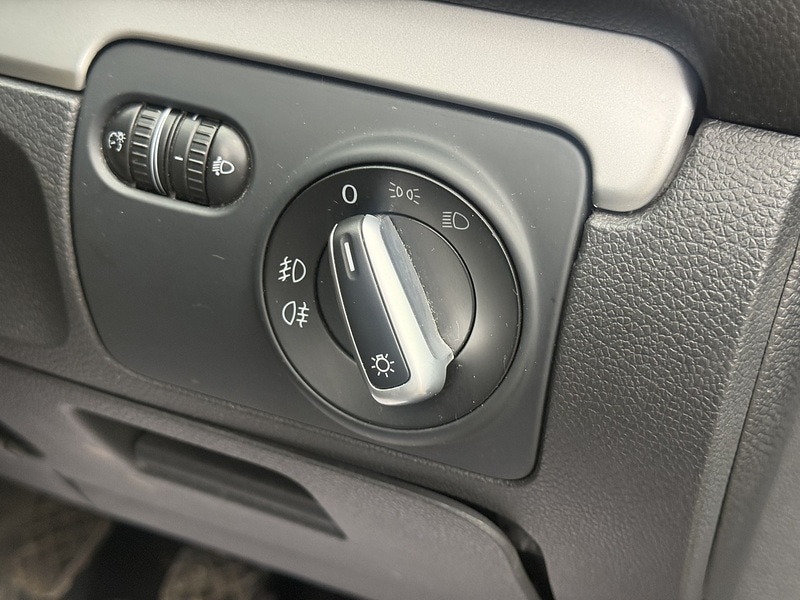 Used Volkswagen Golf 2009 for sale - 77990178: Photo 13