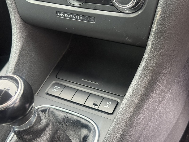 Used Volkswagen Golf 2009 for sale - 77990178: Photo 16