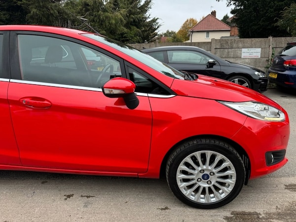 Used Ford Fiesta 2014 for sale - 76261028: Photo 28