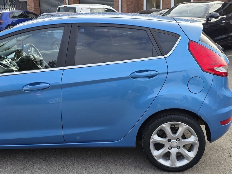 Used Ford Fiesta 2009 for sale - 77730892: Photo 19