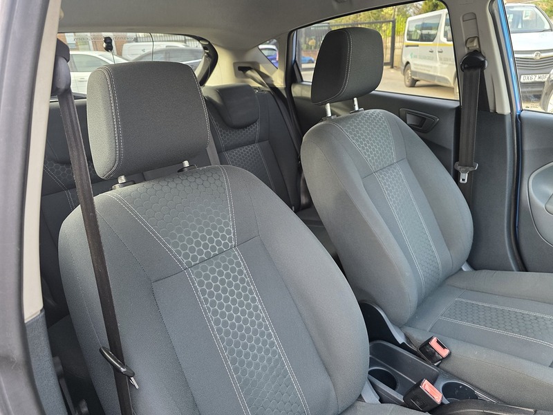 Used Ford Fiesta 2009 for sale - 77730892: Photo 28