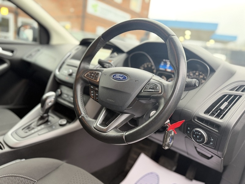 Used Ford Focus 2018 for sale - 77677123: Photo 3