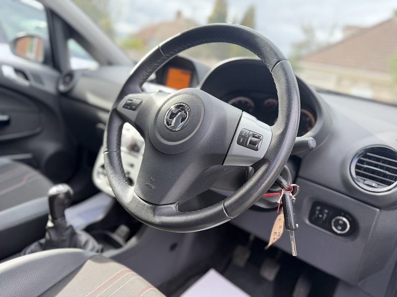 Used Vauxhall Corsa 2012 for sale - 77821869: Photo 3