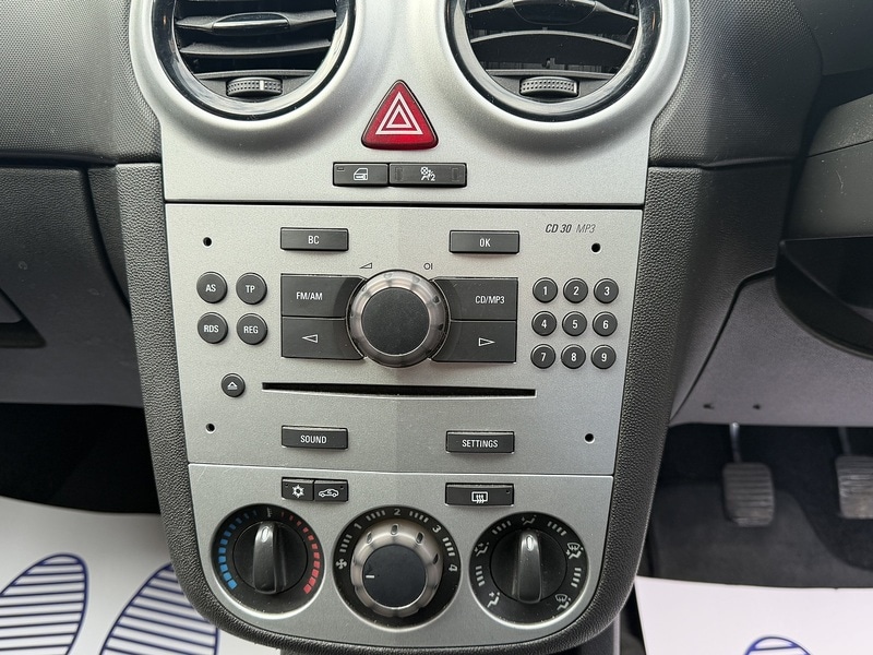 Used Vauxhall Corsa 2012 for sale - 77821869: Photo 34