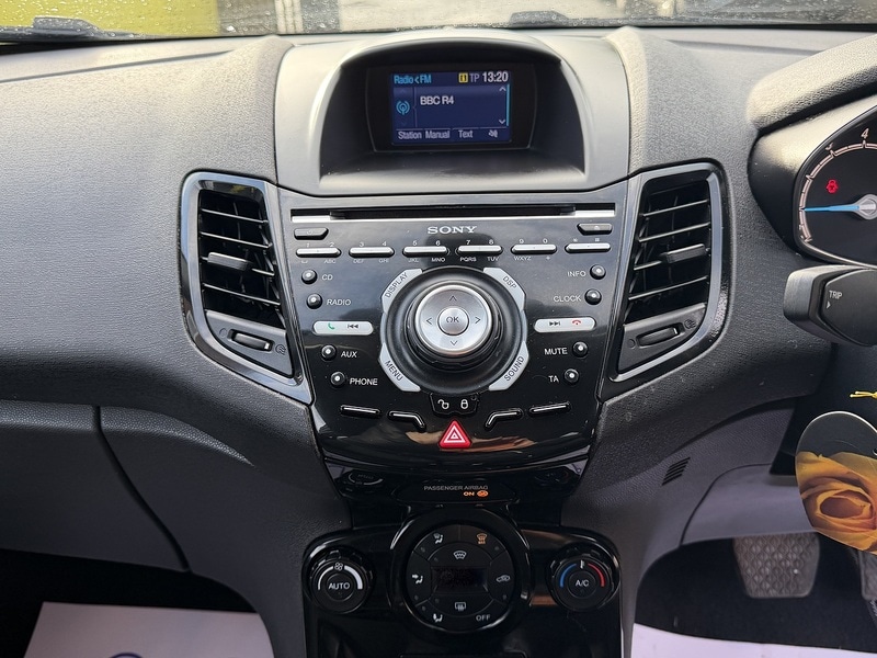 Used Ford Fiesta 2016 for sale - 77172765: Photo 25