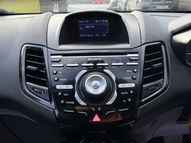 Used Ford Fiesta 2016 for sale - 77172765: Photo 26