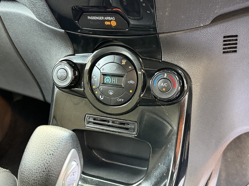 Used Ford Fiesta 2016 for sale - 77172765: Photo 36