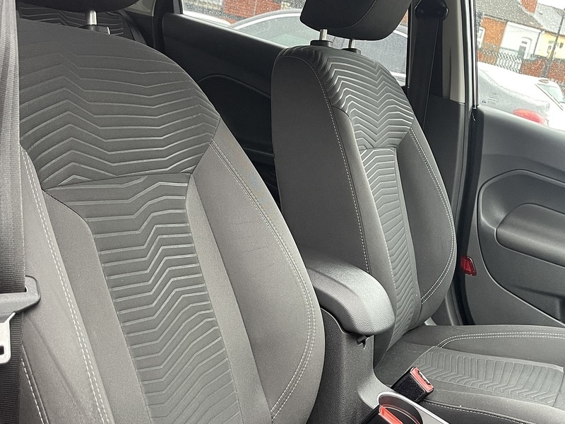 Used Ford Fiesta 2014 for sale - 77276867: Photo 33