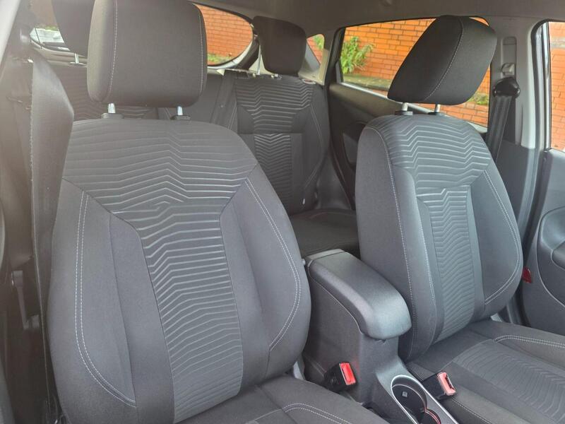 Used Ford Fiesta 2014 for sale - 77149398: Photo 27