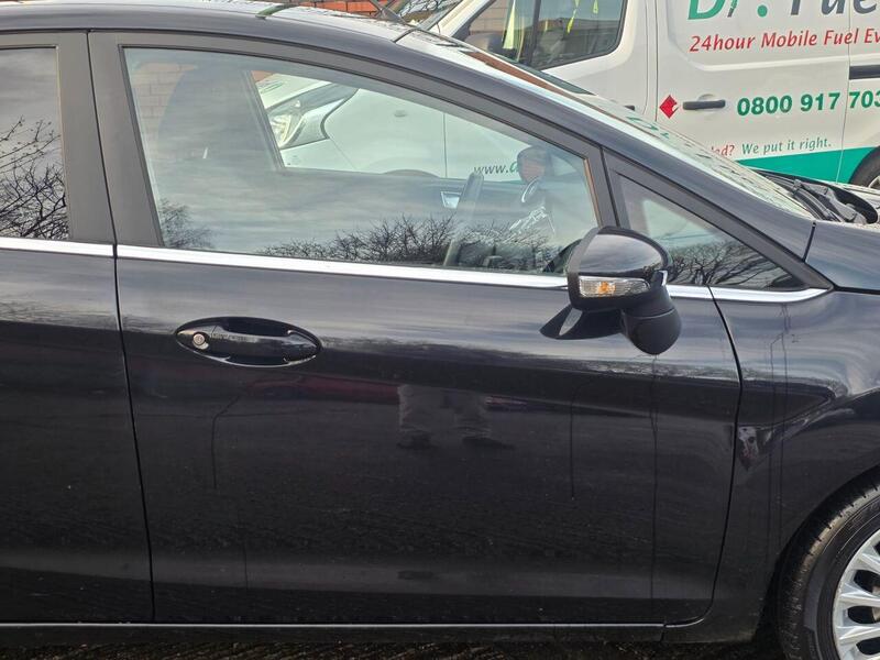 Used Ford Fiesta 2014 for sale - 77149398: Photo 4