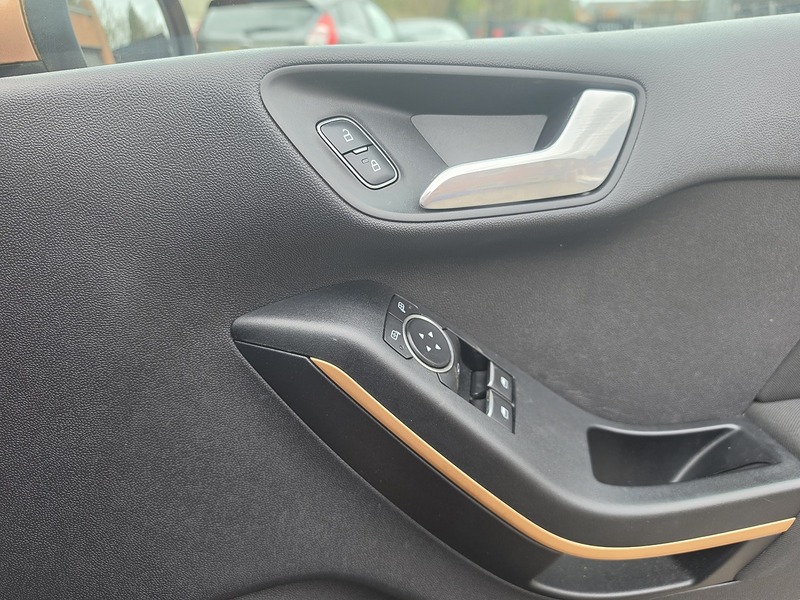 Used Ford Fiesta 2017 for sale - 77821864: Photo 42