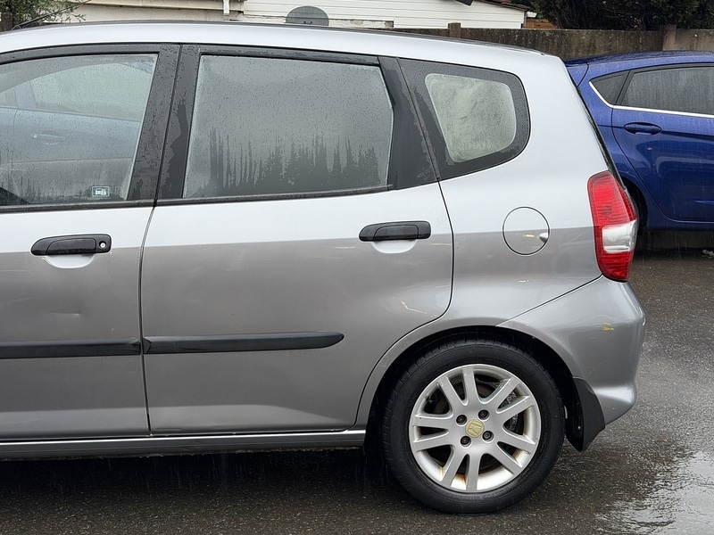 Used Honda Jazz 2006 for sale - 77283816: Photo 10