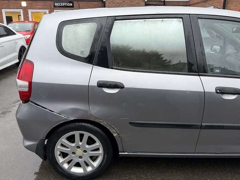 Used Honda Jazz 2006 for sale - 77283816: Photo 15