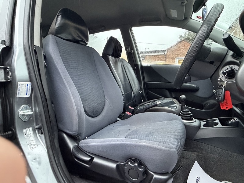 Used Honda Jazz 2006 for sale - 77283816: Photo 20