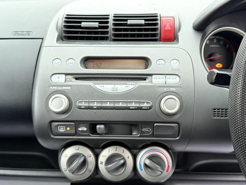 Used Honda Jazz 2006 for sale - 77283816: Photo 22