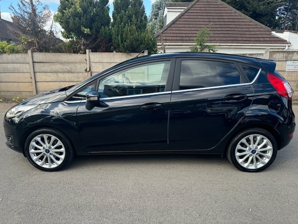 Used Ford Fiesta 2016 for sale - 76256084: Photo 11
