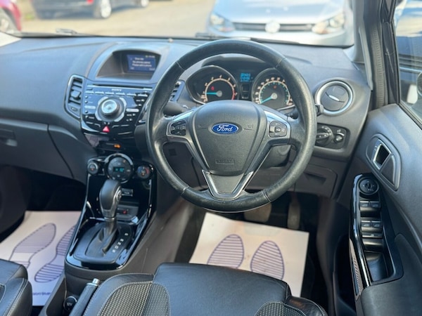 Used Ford Fiesta 2016 for sale - 76256084: Photo 13