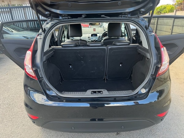 Used Ford Fiesta 2016 for sale - 76256084: Photo 21