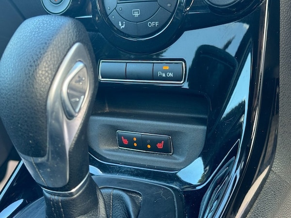 Used Ford Fiesta 2016 for sale - 76256084: Photo 32