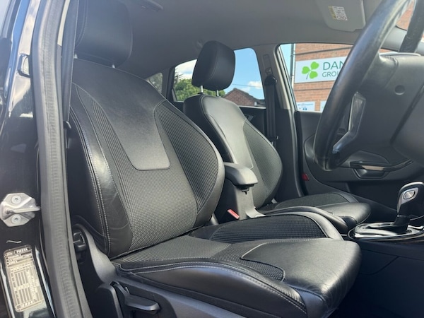 Used Ford Fiesta 2016 for sale - 76256084: Photo 40