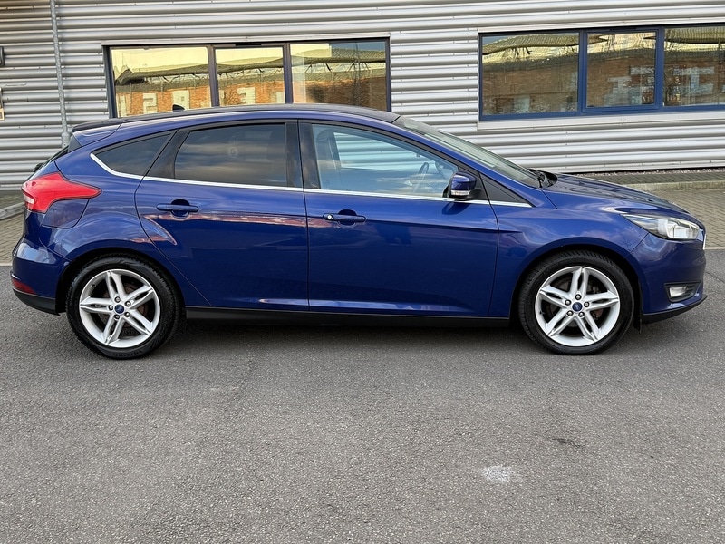 Used Ford Focus 2016 for sale - 77149355: Photo 12